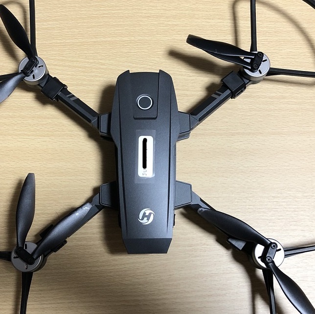 ドローンへの登録番号の貼付